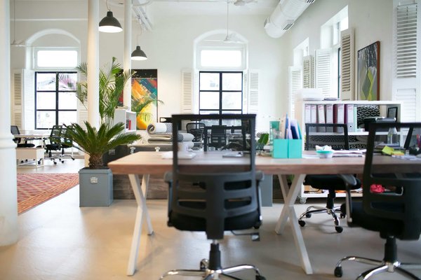 Comment choisir les meilleurs accessoires ergonomiques pour votre bureau ?